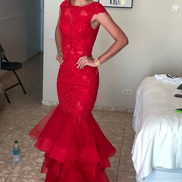 used sherri hill prom dresses